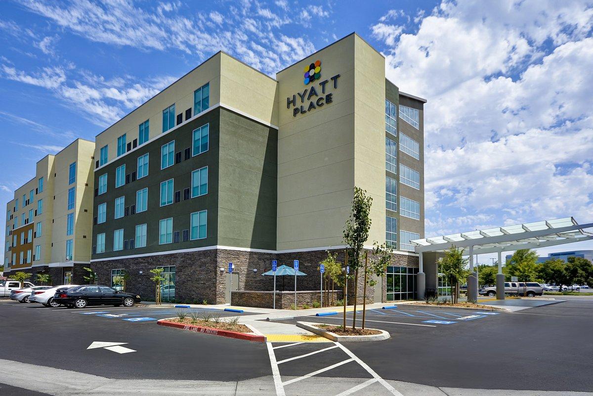 Hyatt Place Fresno Exterior foto